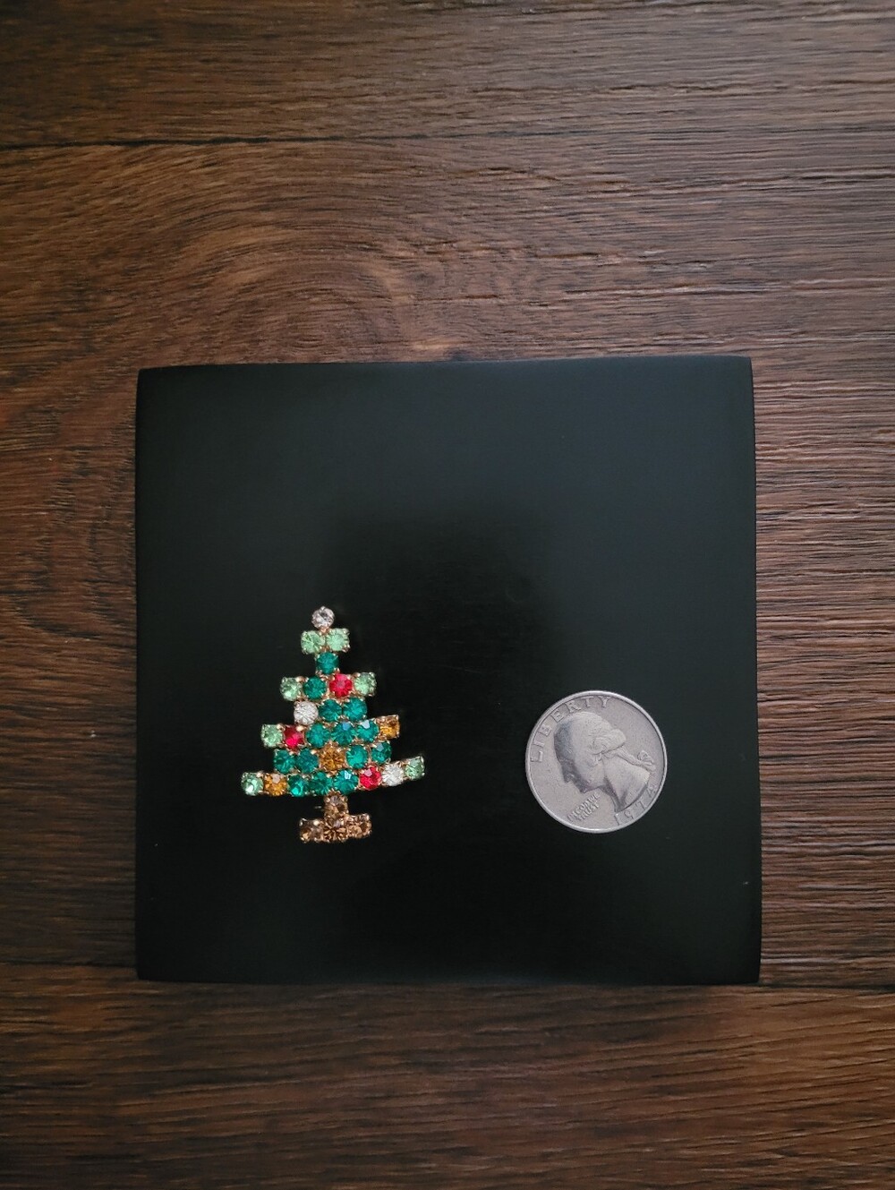 Minimalist Rhinestone Christmas Tree Brooch - Picture 4 of 4